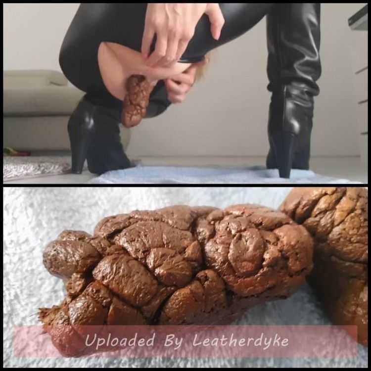 Catsuit Aroused Poop with Love to Shit Girls - scat solo