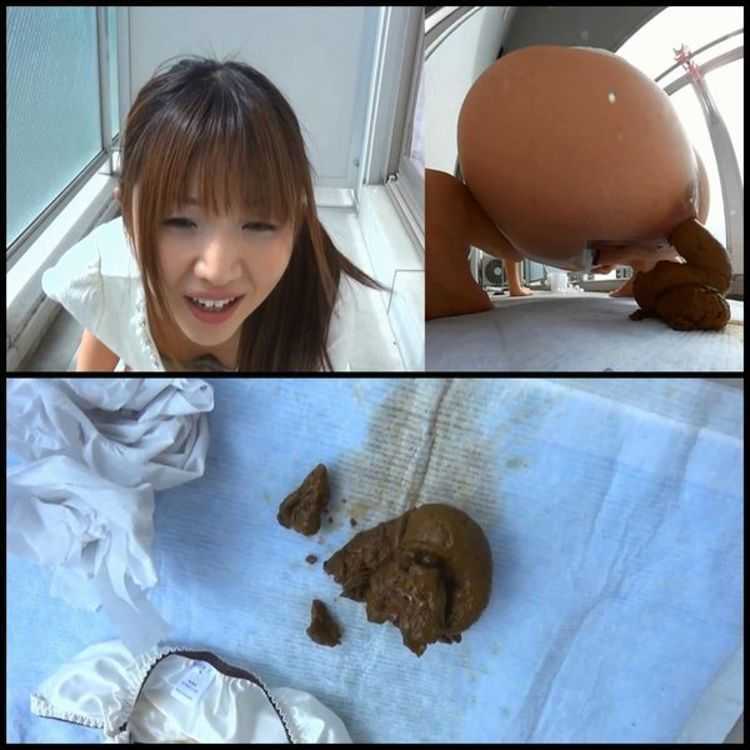 (BFJG-14) Women self filmed defecation after enema