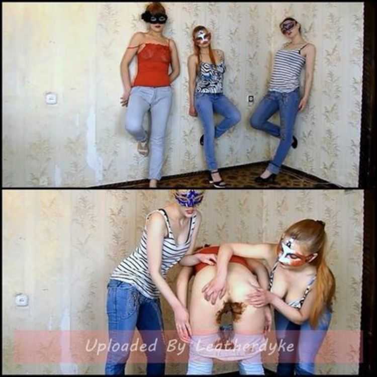 Dirty jeans by Yana Carolina and Alice with ModelNatalya94 - lesbian scat