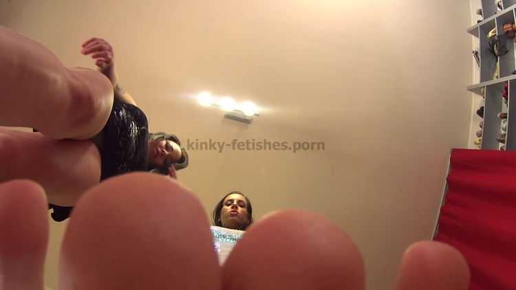 Toes fetish – Goddess Rea Longest Legs – REA And TRICIA – Party Mood – Giantess (GO PRO Camera)