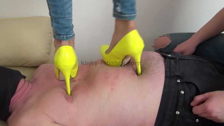 High heels trampling – Sandy trampling in EXTREME high heels on human bridge