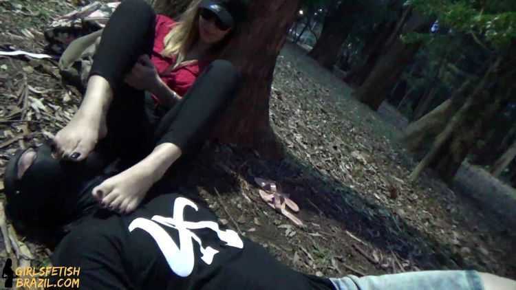 Cruel – GIRLS FETISH BRAZIL – Dirty Feet in the Park and Humiliation in Public by Princess Shirley # FULL VERSION