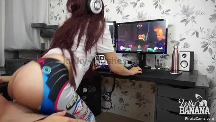 ManyVids Webcams Video presents Girl Miss Banana in D.Va having a quickie while gaming