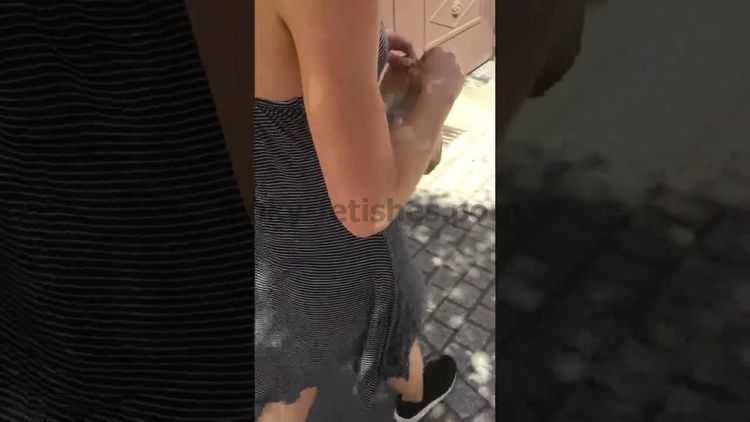 PornHub presents Leolulu in walking and flashing in the streets