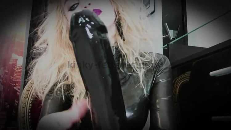 femdom - Dangerous Temptation – Brainwashed