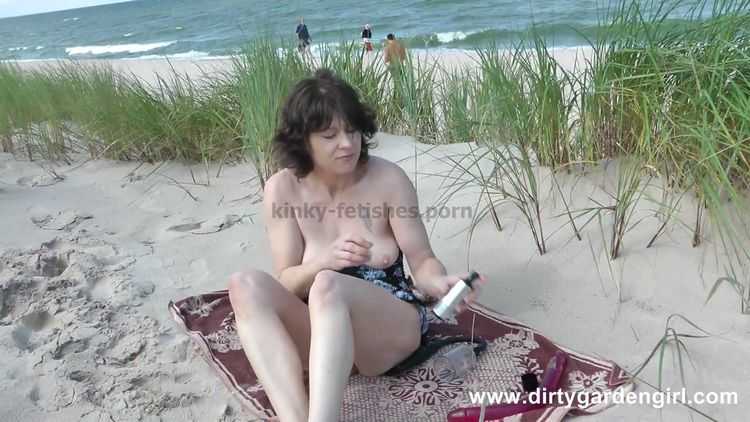 big dildos - DirtyGardenGirl presents 2013-06-23 – Both hole pumped at baltic sea dunes