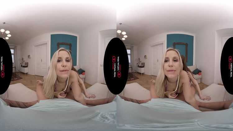 virtual reality - Virtualrealporn presents Antonia Sainz, Lola Myluv in Horny Mardi Gras