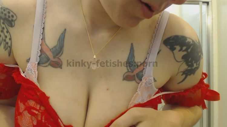 Online video babygirlkitten - xmas lingerie tease teen