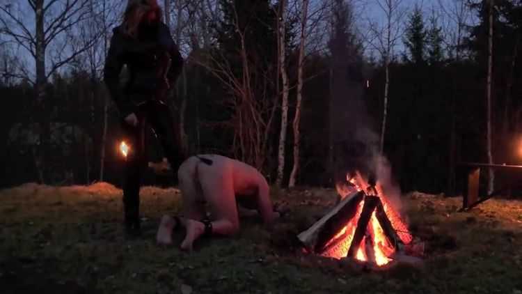 Porn online Danish Femdom - Outdoor Branding - 1st Class Domina femdom