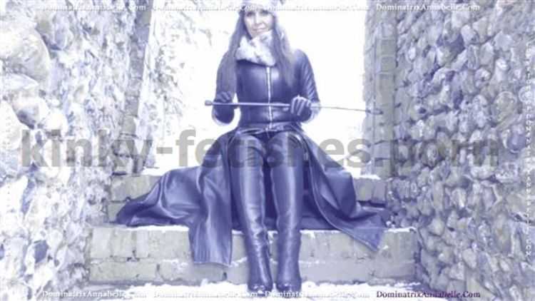 Porn online Dominatrix Annabelle - A Beast From The East femdom