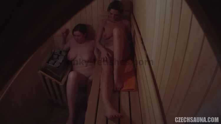 Online Tube Voyeur czech sauna beauty and busty - voyeur