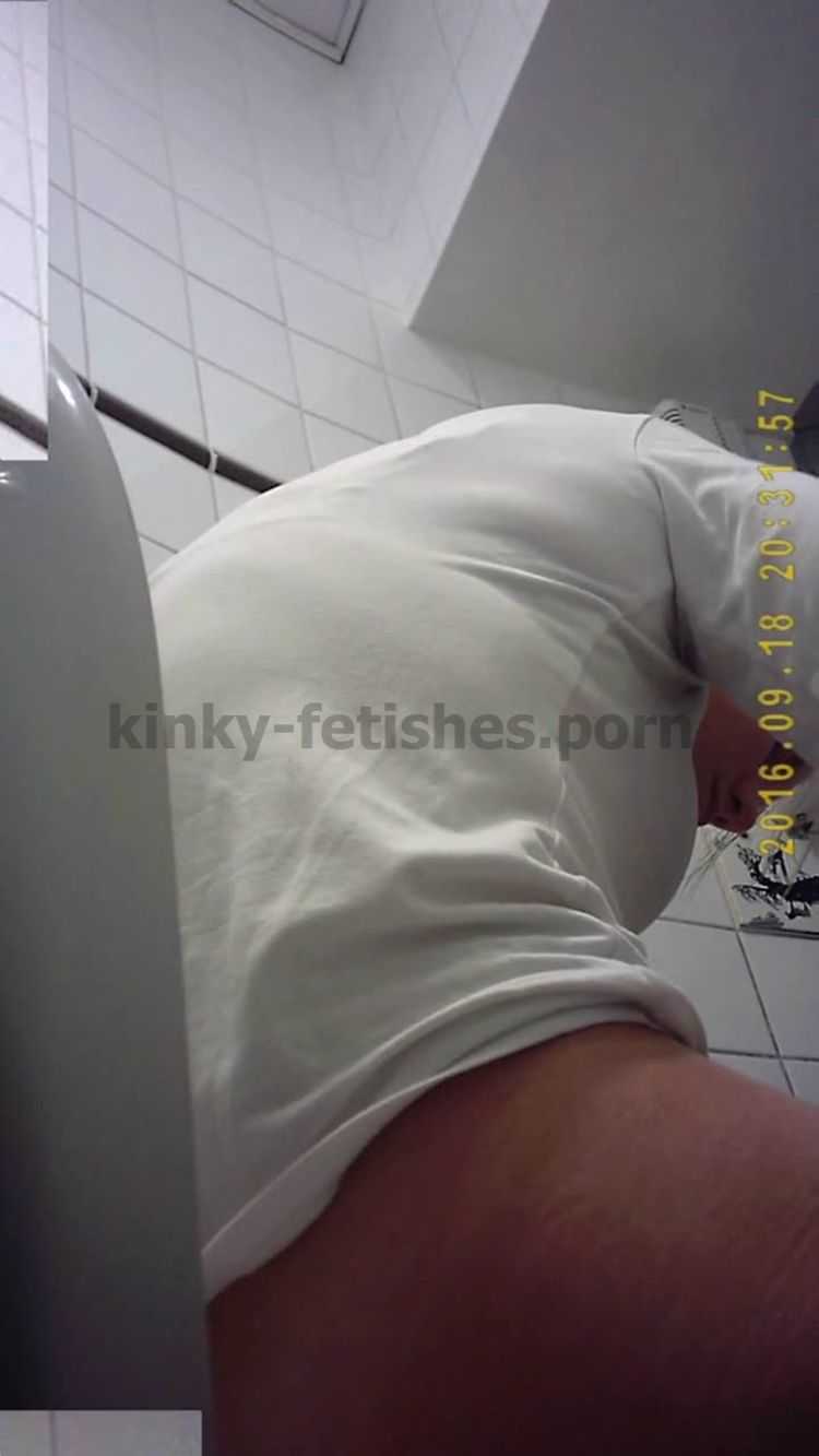 Online Tube Hidden camera in the student toilet all parts - voyeur