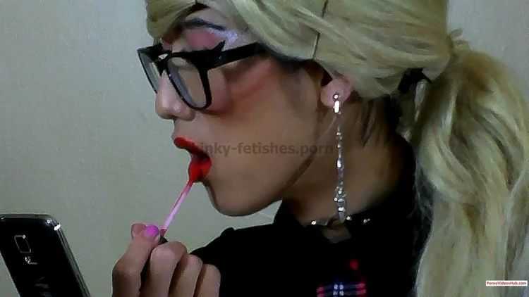 Online Tube ManyVids presents Tia Tizzianni in 19YO Asian Sissy ZIA: LIPSTICK n BLOWJOB $8.99 - shemales