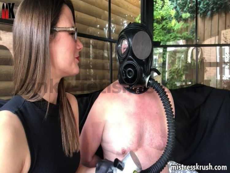 Online porn Mistress Krush’s – Forced gasmask smoking - Hot Femdom