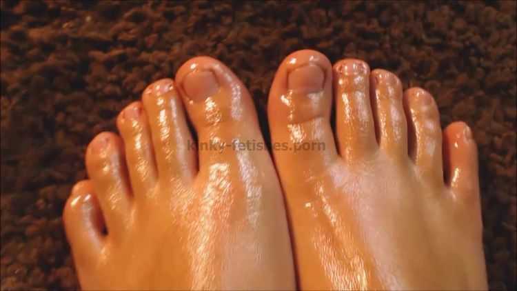 Porn online Toes – SweetPam4You – foot fetish oiled up footrubs