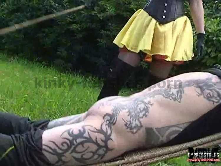 Porn online Kelly Kalashnik - Snow White Punishes Her Lazy Dwarves - Caning