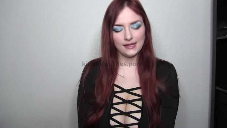 Online femdom video Goddess Canna - Beat My Card