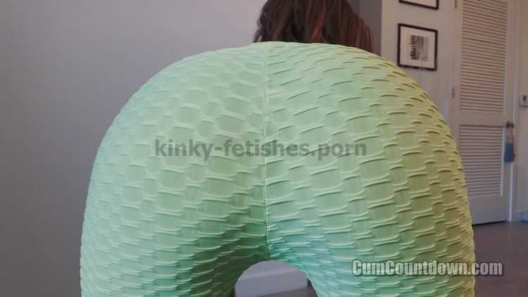 Online femdom video Nikki Next - My Tight Round Ass