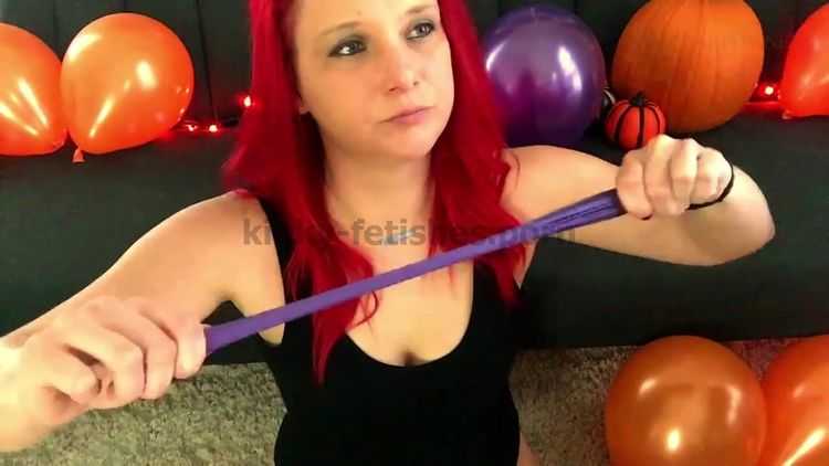 Online femdom video Allie - Halloween Balloon Fetish v986