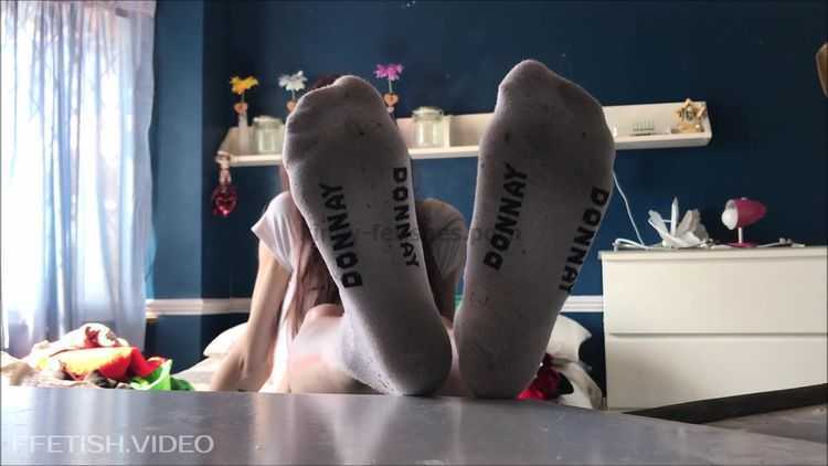 Porn online Worldwide Models – Nena humilates you in smelly 5 day worn socks (MP4, FullHD, 1920×1080) Watch Online or Download!