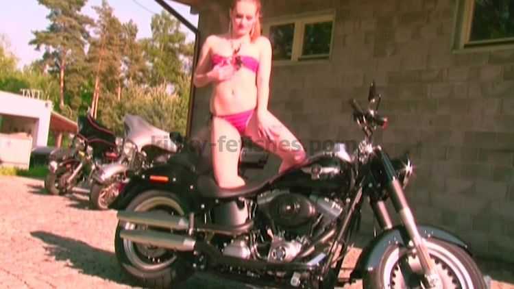 Porn tube Naked on Bike  2019-04-24