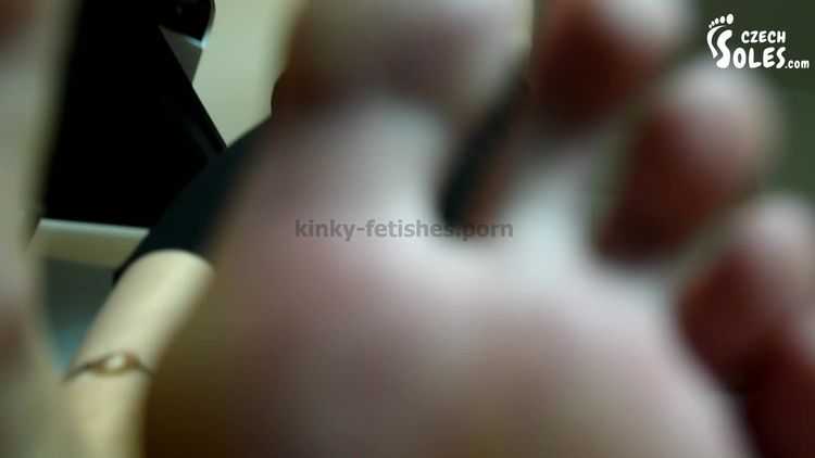 Online Fetish video Czech Soles - Giantess Huge Feet Domination