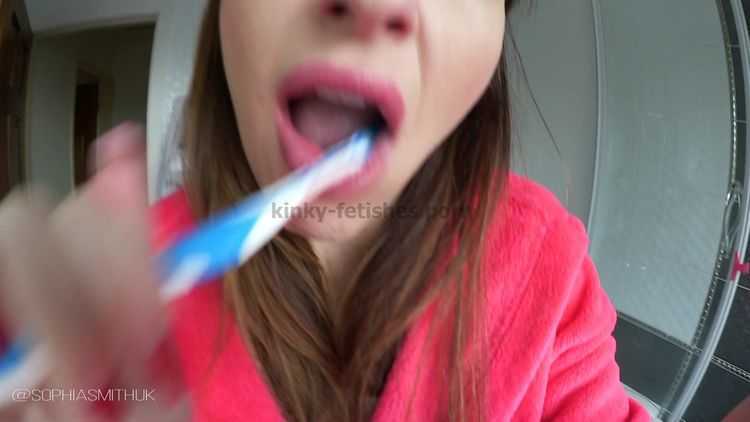 Porn tube sophia smith - Rapid Toothbrushing