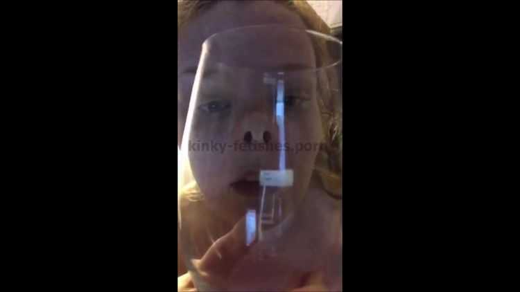 Porn tube CurvyRedhead - Glass Nose