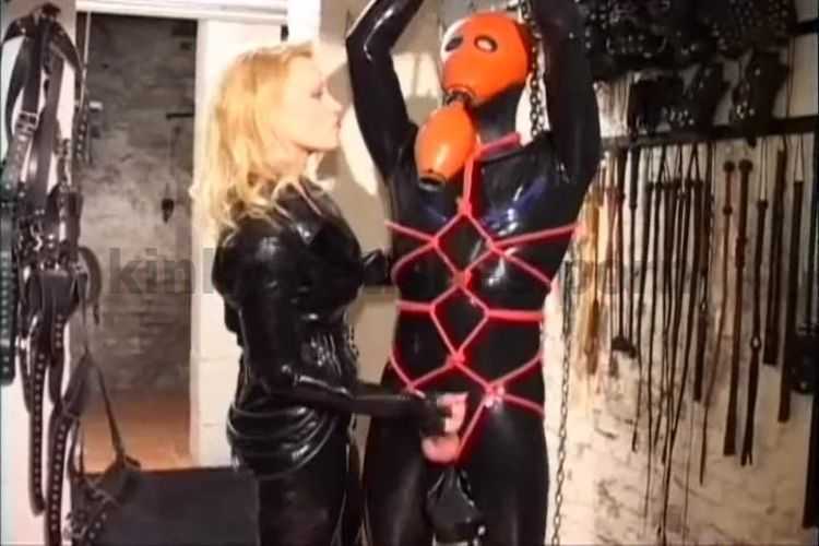 Porn tube Lady Riva And Her Slave