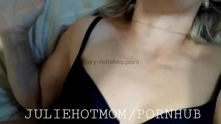 Porn online Juliehotmom - Best Stepmom Asks her Son to make Cum by all her Holes