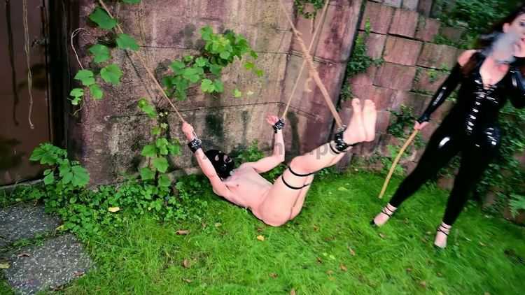 Porn online Extreme Dominat – Mistress Lady Renee – Backyard bastinado