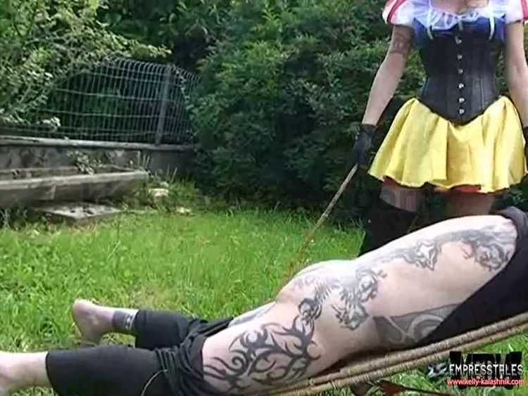 Porn online Bondage – KELLY KALASHNIK MP4 VIDEOS – SNOW WHITE PUNISHES HER LAZY DWARVES