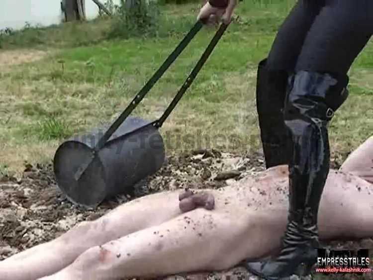 Porn online Humiliation – KELLY KALASHNIK MP4 VIDEOS – SLAVE DEGRADATION IN THE COUNTRY SIDE