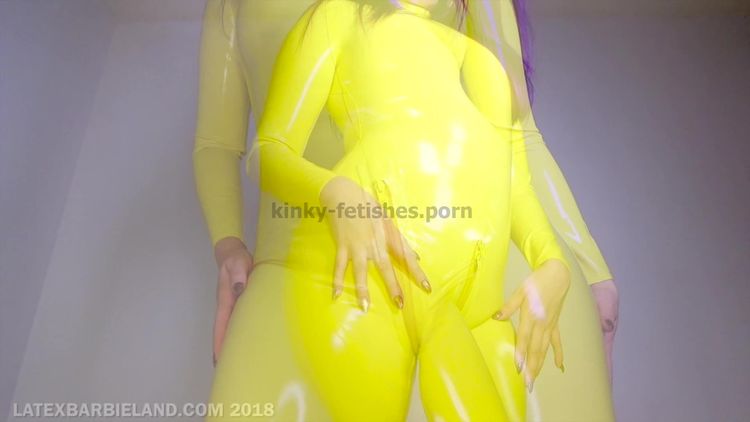 Video online Latex Barbie - Goon Zoned - Instructions