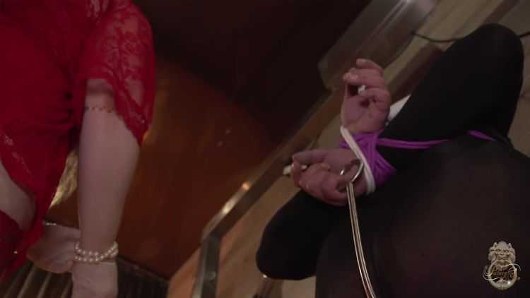 Video online Kates Palace – Lady Selina – Roped Up 1