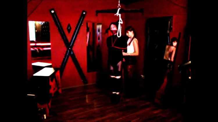 The Noose – In Thighboots And Tights – Bondage, Fetish