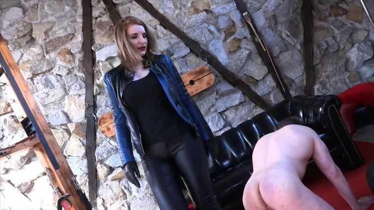 SADO LADIES Femdom Clips – Slapped Hard By The Bikerlady – Mistress Cloe – Humiliation, Faceslapping