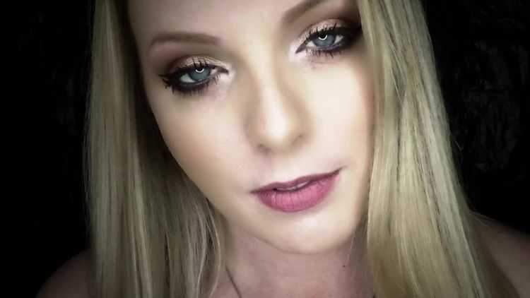 Annabel Fatale – The Mantra – Eye Fixation Brain Wash – Mesmerize – Fetish, Hypnotic