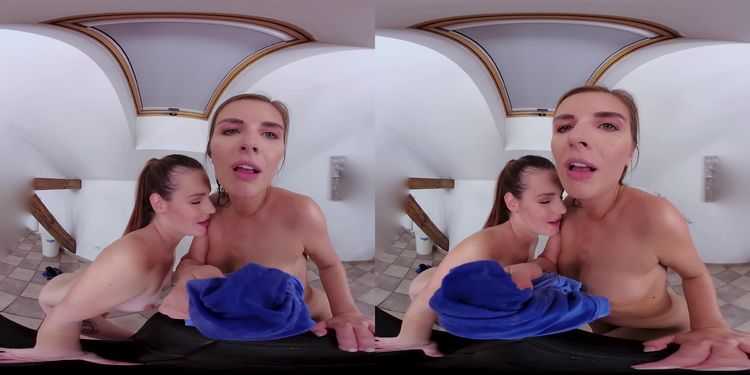 CzechVRFetish: Elena Vega, Jenifer Jane - Czech VR Fetish 221 - Thirsty for Piss