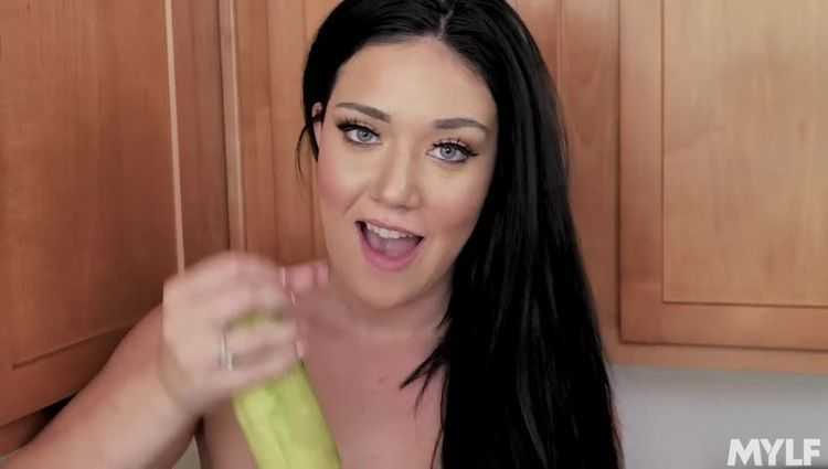 FullOfJoi, MYLF: Megan Maiden - Kitchen Clit Rubbing