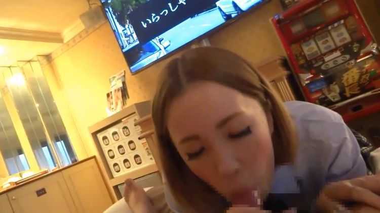 [Real_diva-15166] サイズなんて関係ねぇー！ 超超超美人ハーフと制服セックス！前篇