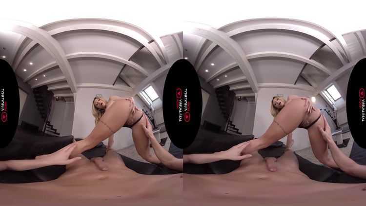 VirtualRealPorn - Jennifer Amilton - Crossing The Line