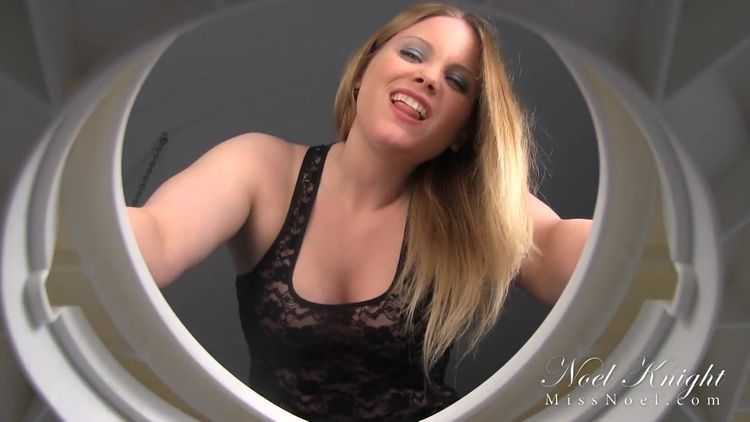 Watch Free Porno Online – MISSNOEL presents Miss Noel Knight In Abducted Toilet Slave