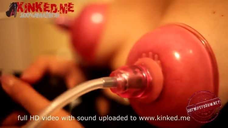 2115 Hucow wife breast vacuum pumping