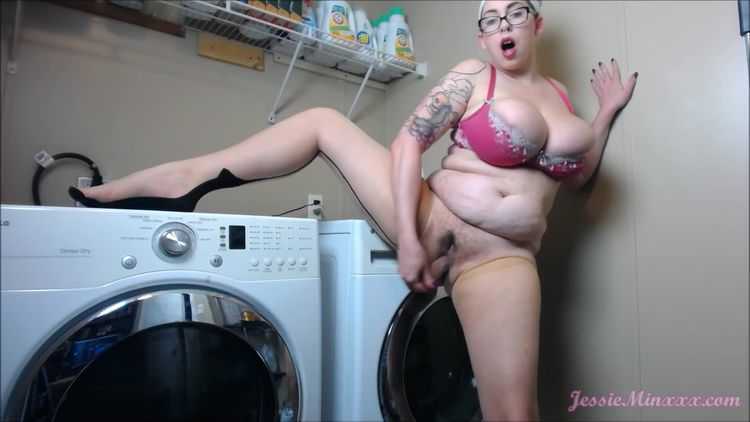 [ManyVids]Jessie Minx – laundry room delight – FullHD 1080p