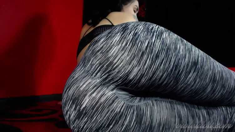 VIOLET DOLL in Leggings Ass Addiction (MP4, HD, 1280×720)