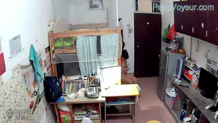 Voyeur Hacked IP Camera China Peepvoyeur – A559 (MP4, HD, 1280×720)