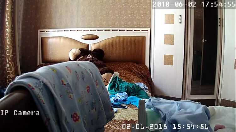 Hidden Camera 5704