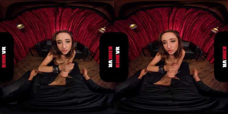 KinkVR presents Little Red Room – Isabella Nice (MP4, UltraHD/2K, 2880×1440)