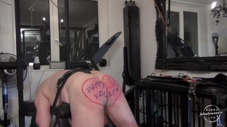 KinkyMistresses – Happy Valentine